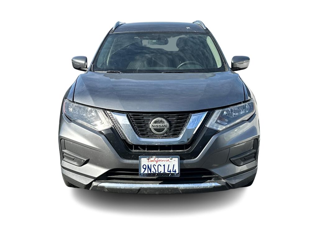 2018 Nissan Rogue SV 4