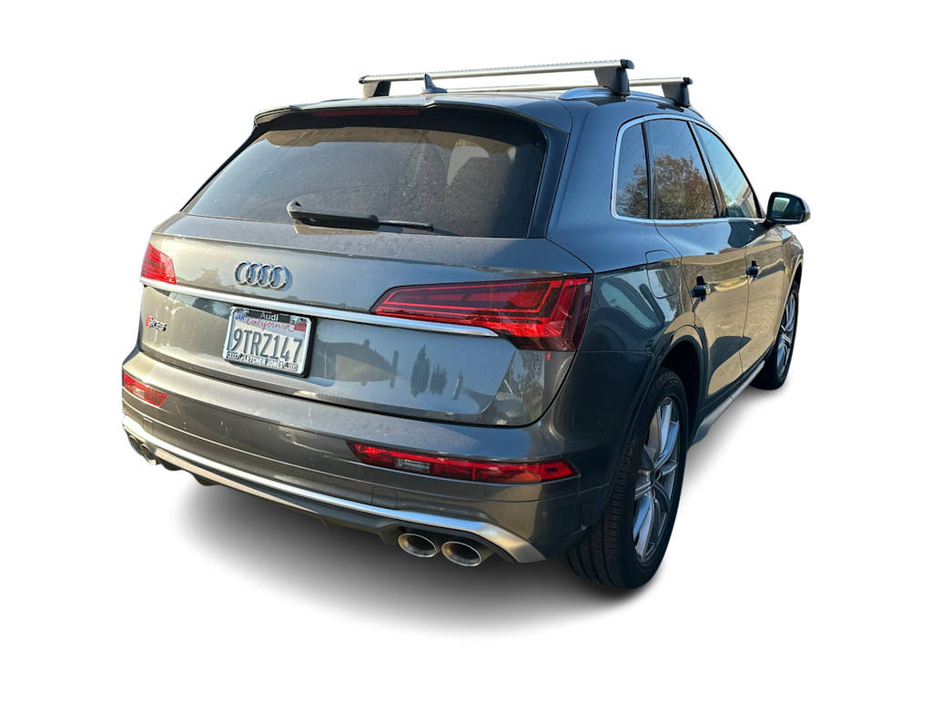 Thumbnail: 2022 Audi SQ5 - 8