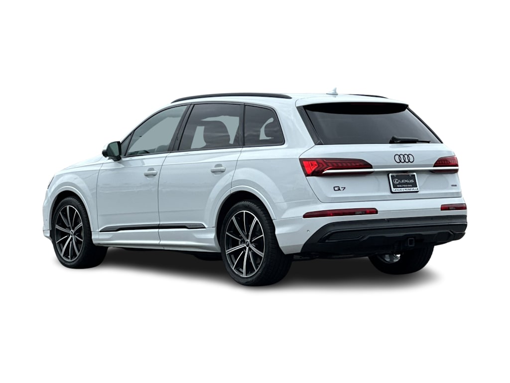 Thumbnail: 2021 Audi Q7 - 4