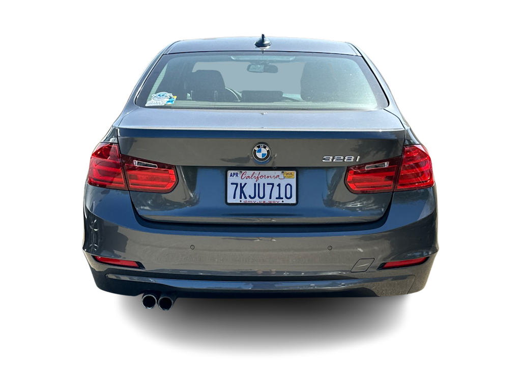 Thumbnail: 2015 BMW 3 Series - 3
