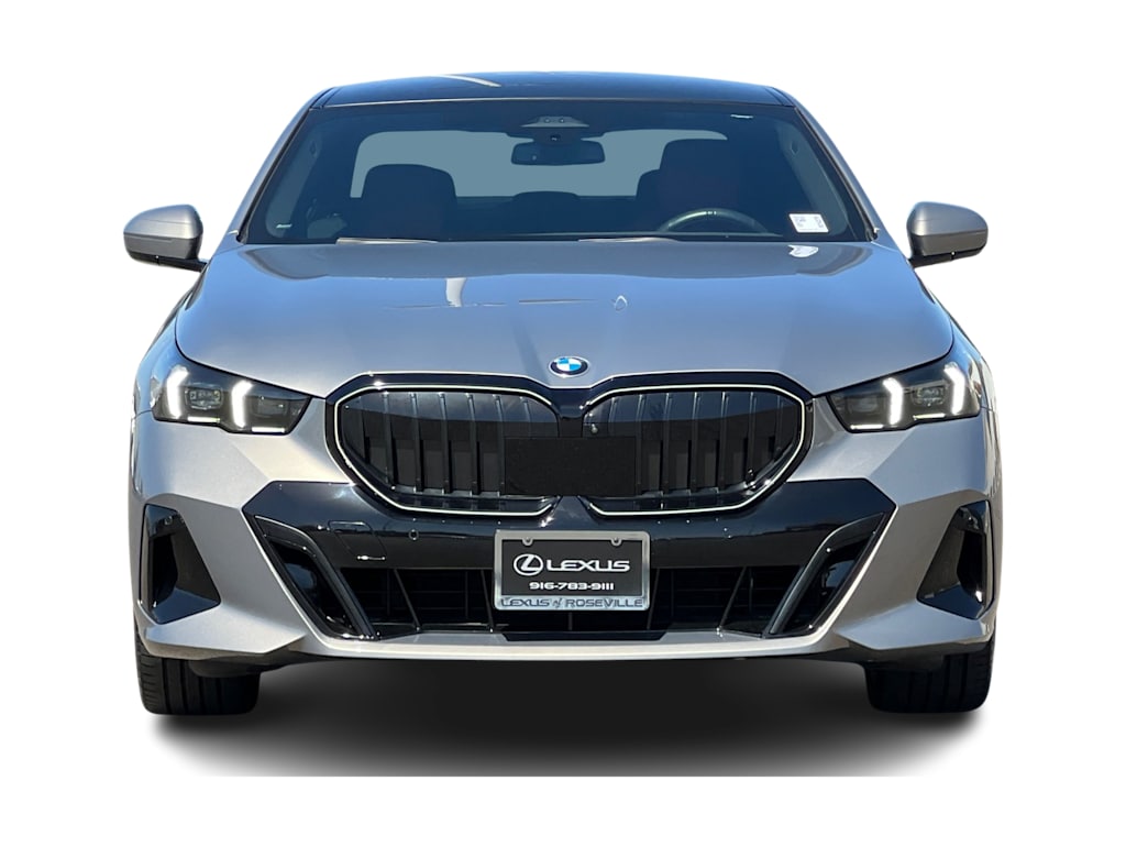 Thumbnail: 2024 BMW 5 Series - 6