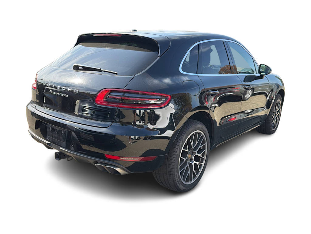 Thumbnail: 2015 Porsche Macan - 8