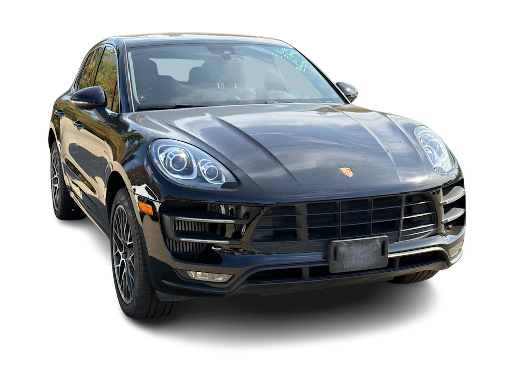 Thumbnail: 2015 Porsche Macan - 3