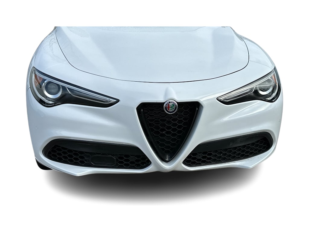 2021 Alfa Romeo Stelvio Ti 12