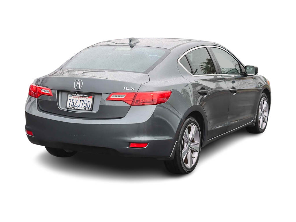 Thumbnail: 2014 Acura ILX - 17