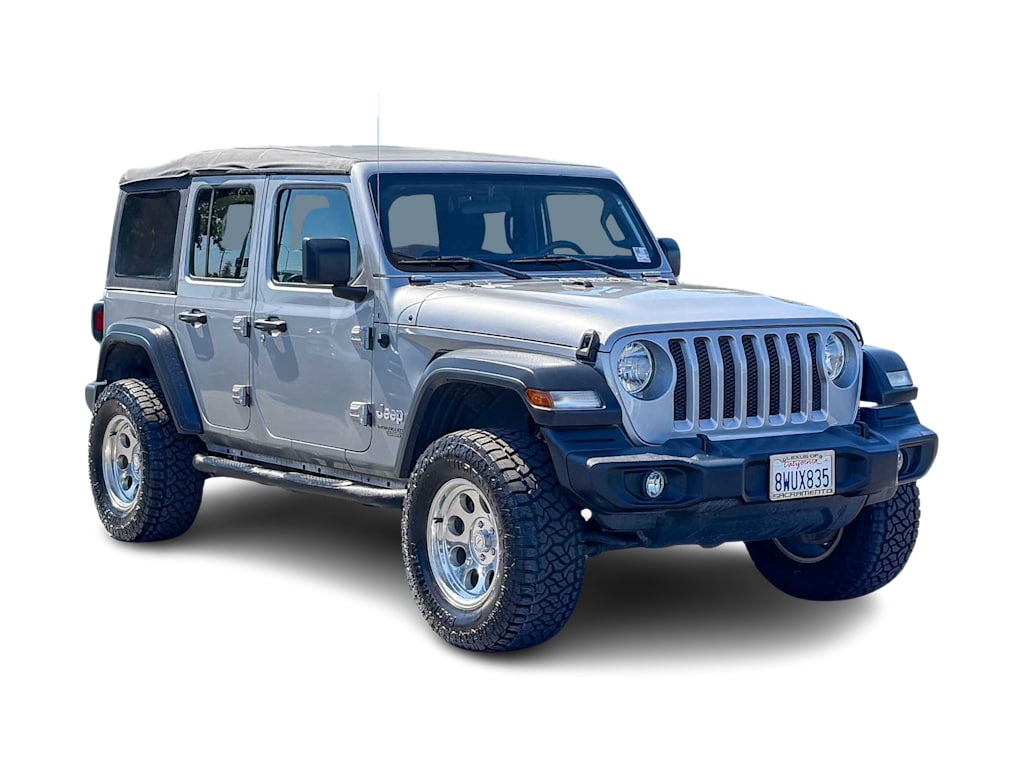 Thumbnail: 2018 Jeep Wrangler - 17