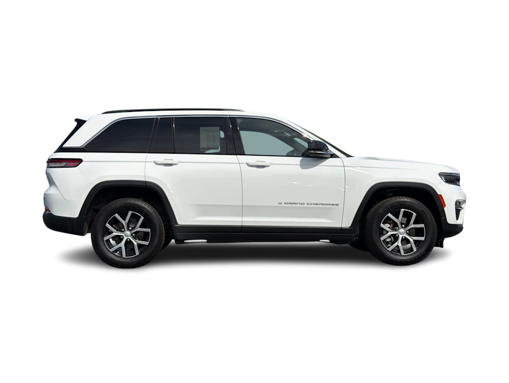 Thumbnail: 2024 Jeep Grand Cherokee - 20