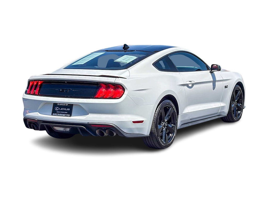 Thumbnail: 2022 Ford Mustang - 17