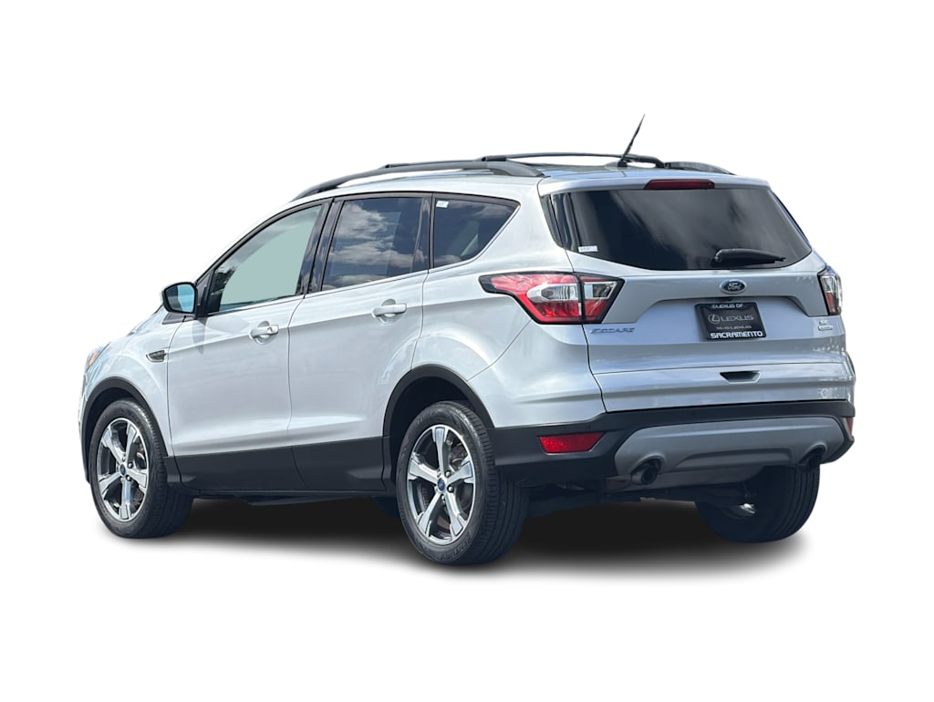 Thumbnail: 2017 Ford Escape - 4