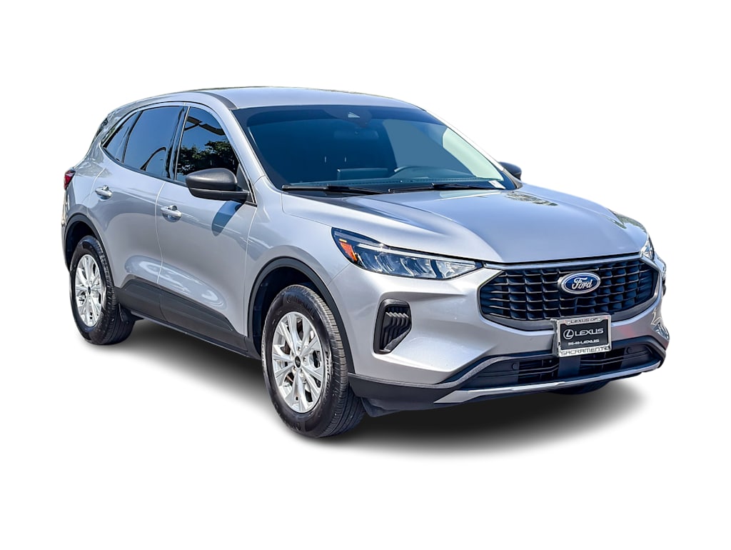Thumbnail: 2023 Ford Escape - 18
