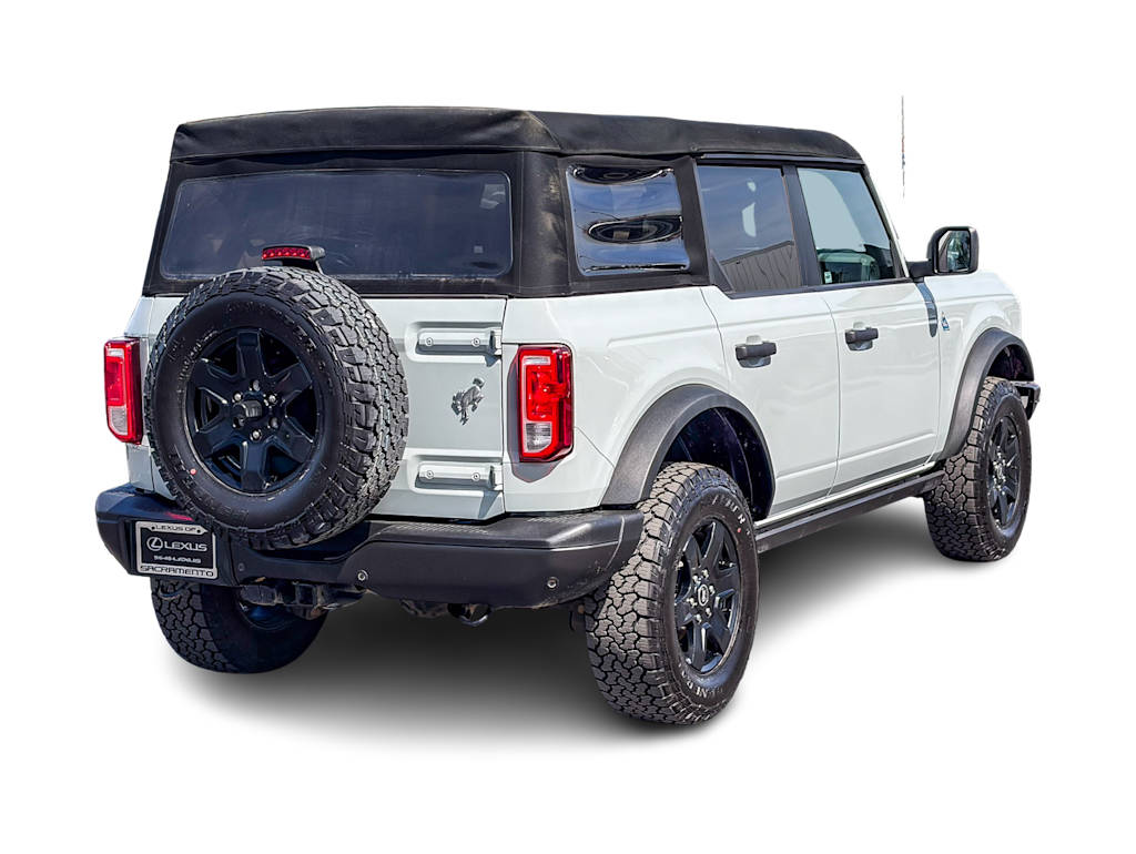 Thumbnail: 2021 Ford Bronco - 17