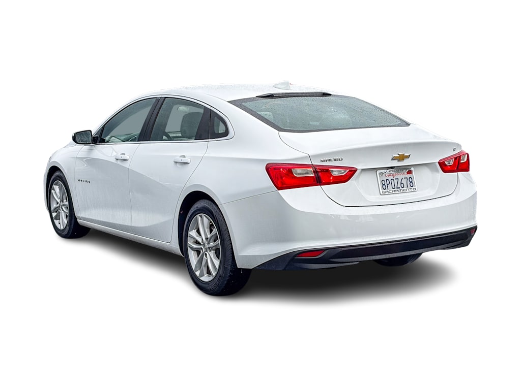 Thumbnail: 2018 Chevrolet Malibu - 3