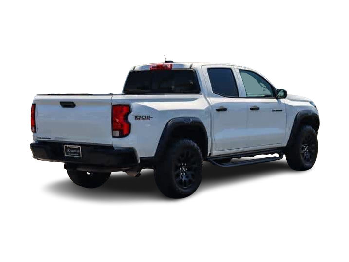 Thumbnail: 2023 Chevrolet Colorado - 15