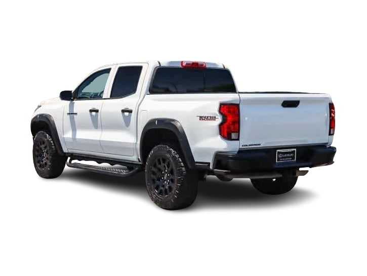 Thumbnail: 2023 Chevrolet Colorado - 3
