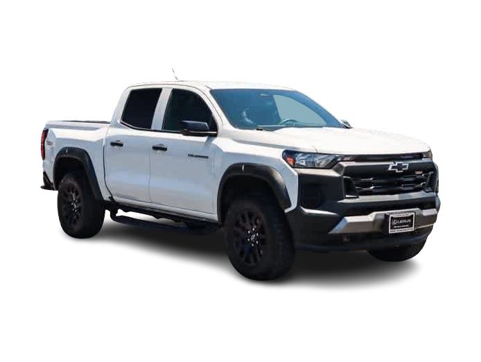Thumbnail: 2023 Chevrolet Colorado - 16