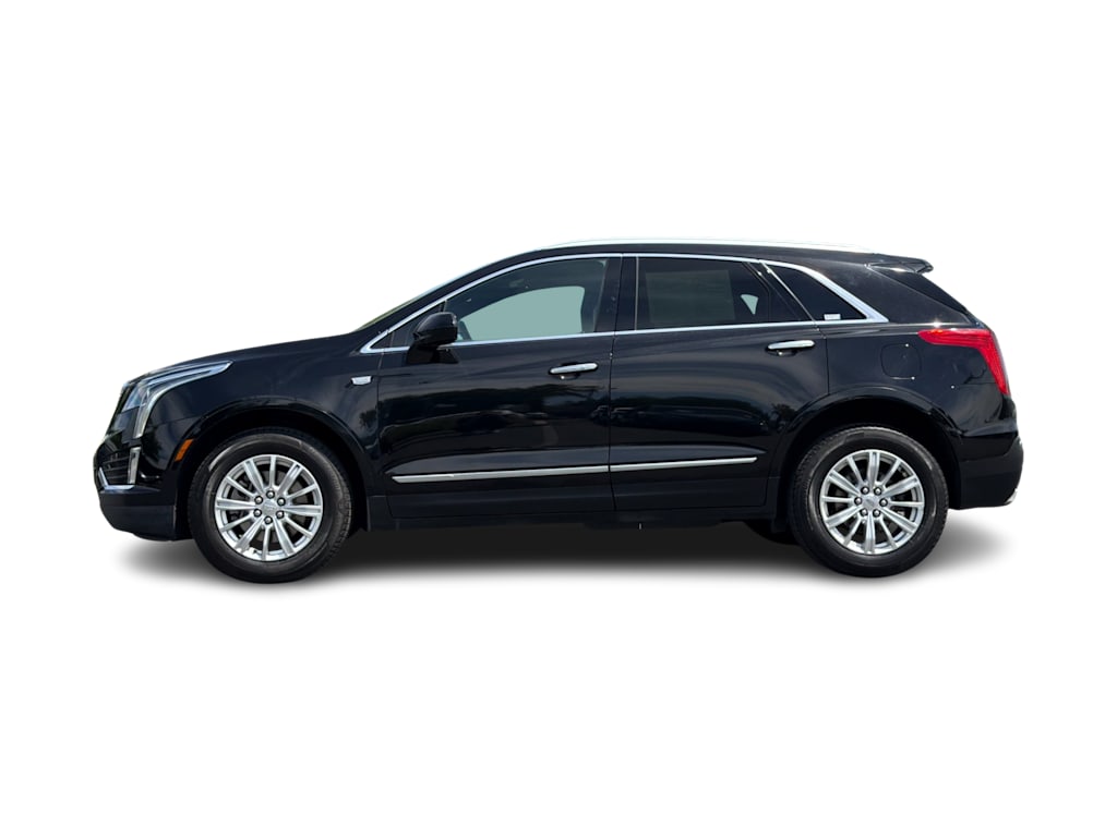 Thumbnail: 2017 Cadillac XT5 - 3