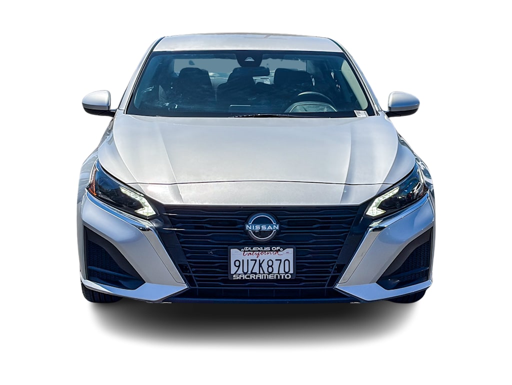 Thumbnail: 2023 Nissan Altima - 5