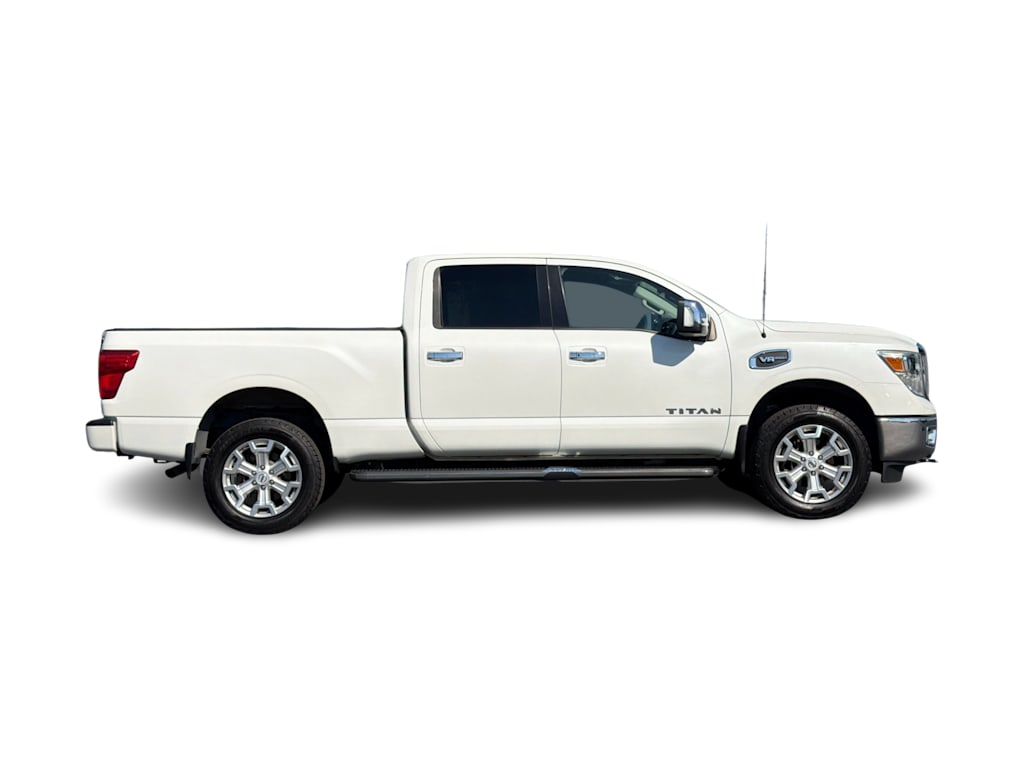 Thumbnail: 2017 Nissan Titan - 17