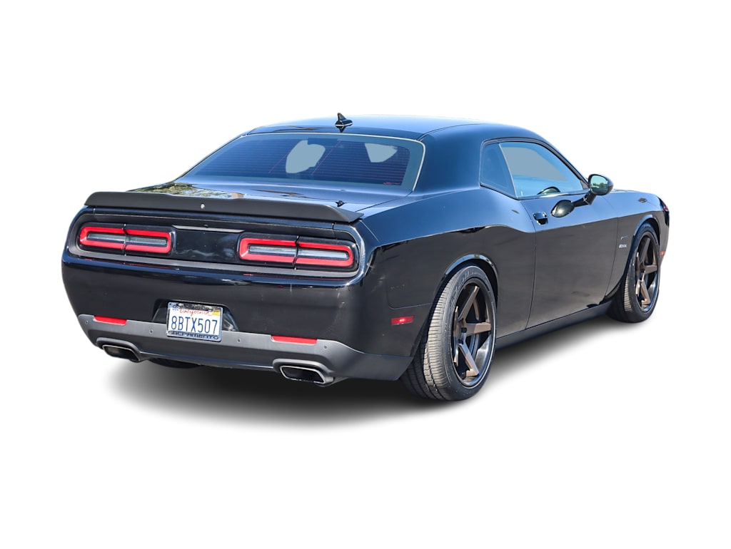 Thumbnail: 2018 Dodge Challenger - 17