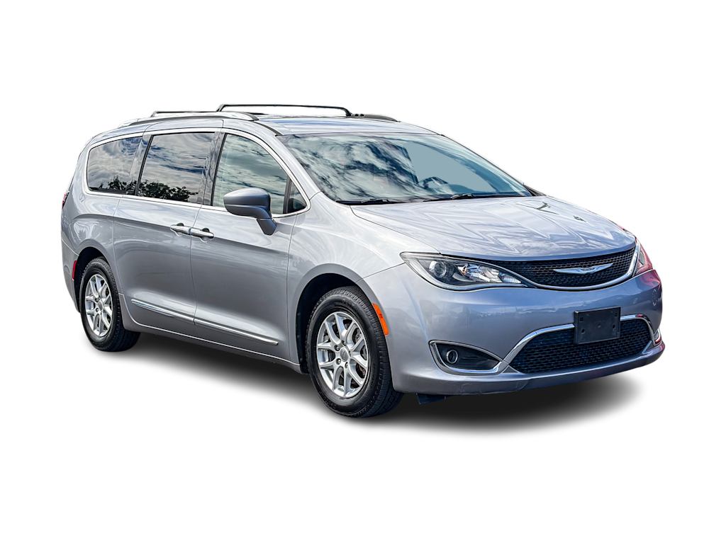 Thumbnail: 2020 Chrysler Pacifica - 17