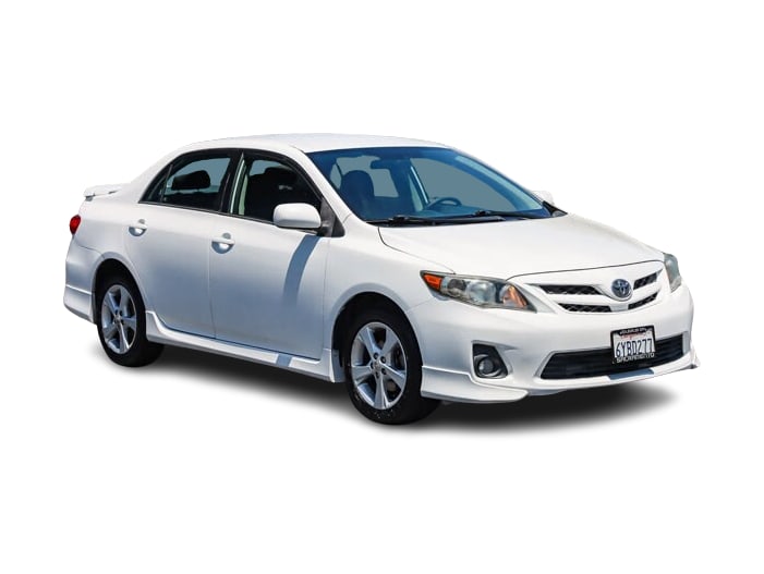 Thumbnail: 2013 Toyota Corolla - 17