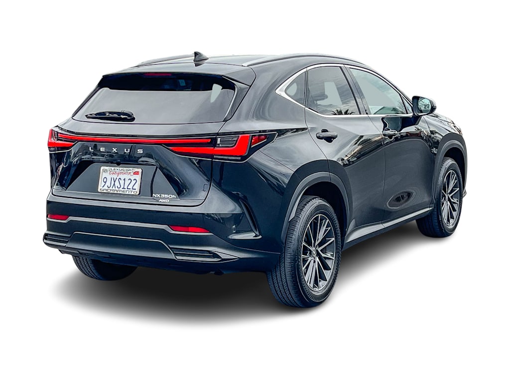 Thumbnail: 2024 Lexus ES - 16