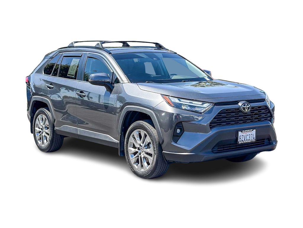 Thumbnail: 2022 Toyota RAV4 - 19