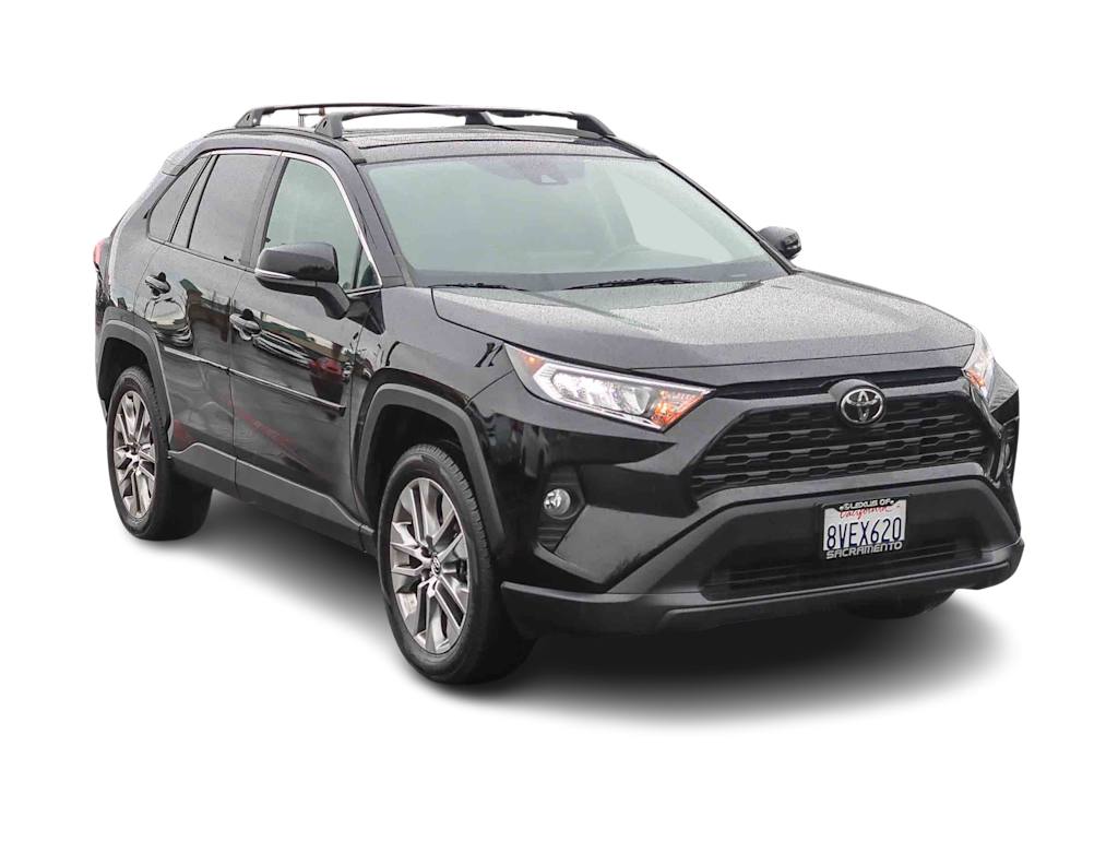 Thumbnail: 2021 Toyota RAV4 - 18