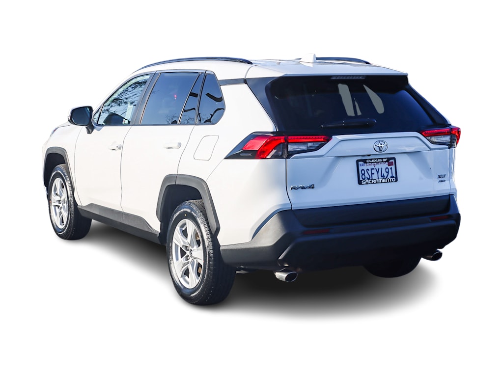 Thumbnail: 2020 Toyota RAV4 - 3