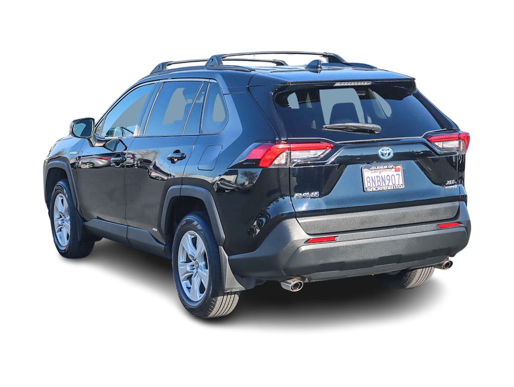 Thumbnail: 2020 Toyota RAV4 - 3