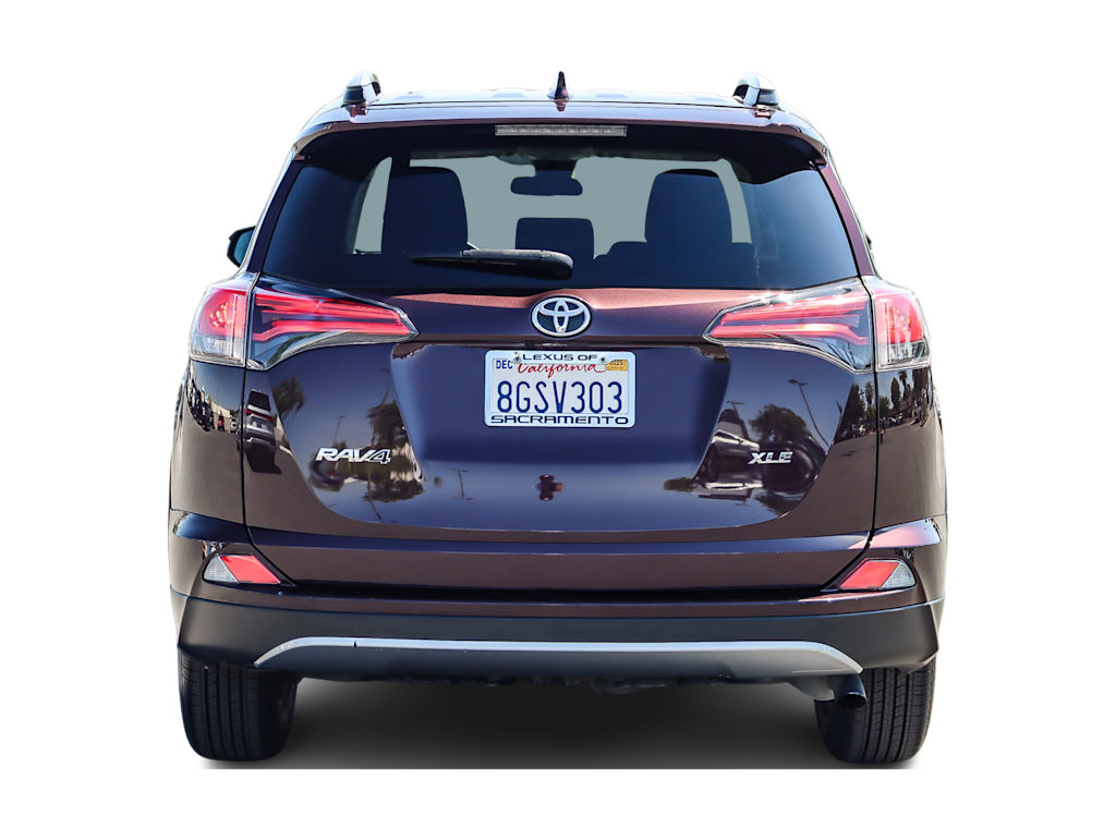 2018 Toyota RAV4 XLE 4