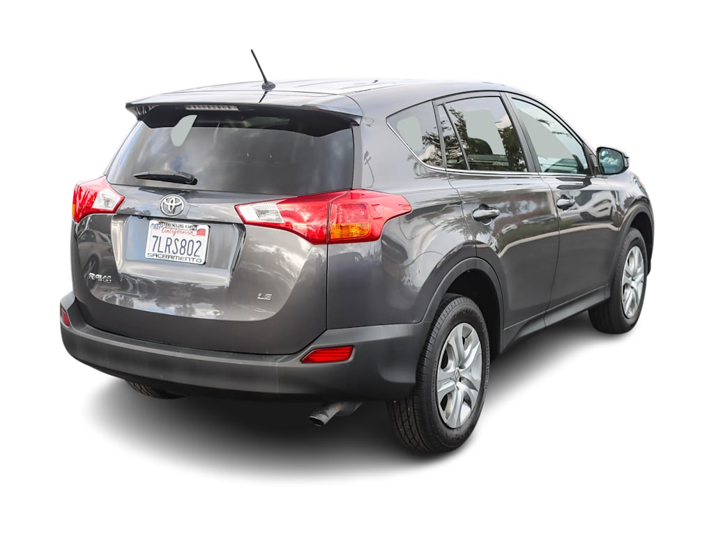 Thumbnail: 2015 Toyota RAV4 - 17