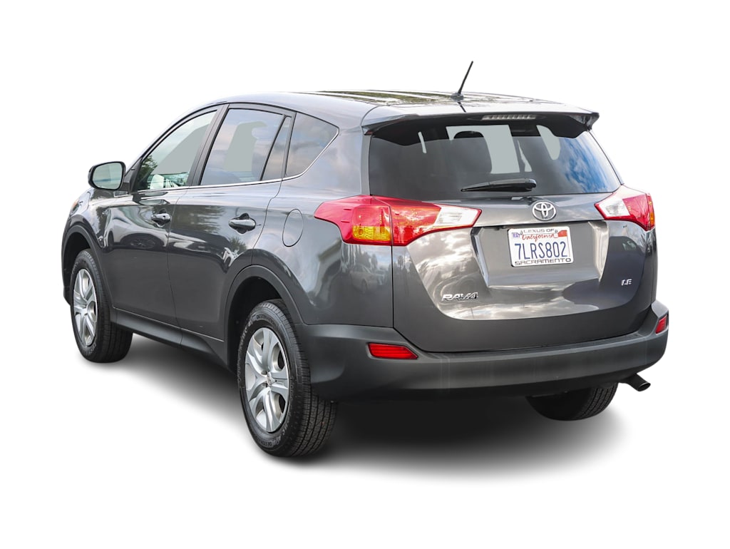 Thumbnail: 2015 Toyota RAV4 - 3
