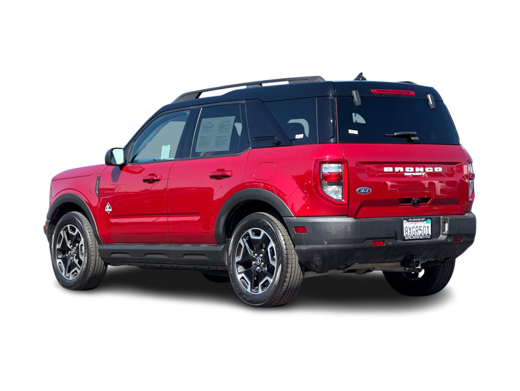 Thumbnail: 2021 Ford Bronco Sport - 4