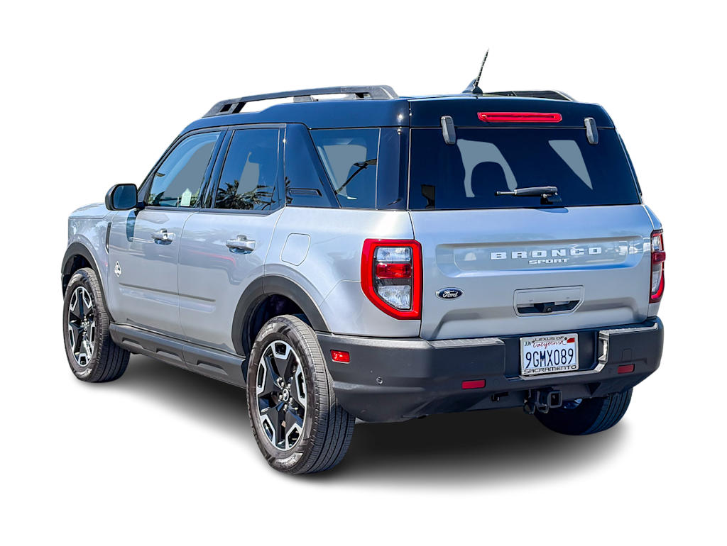 Thumbnail: 2022 Ford Bronco Sport - 3