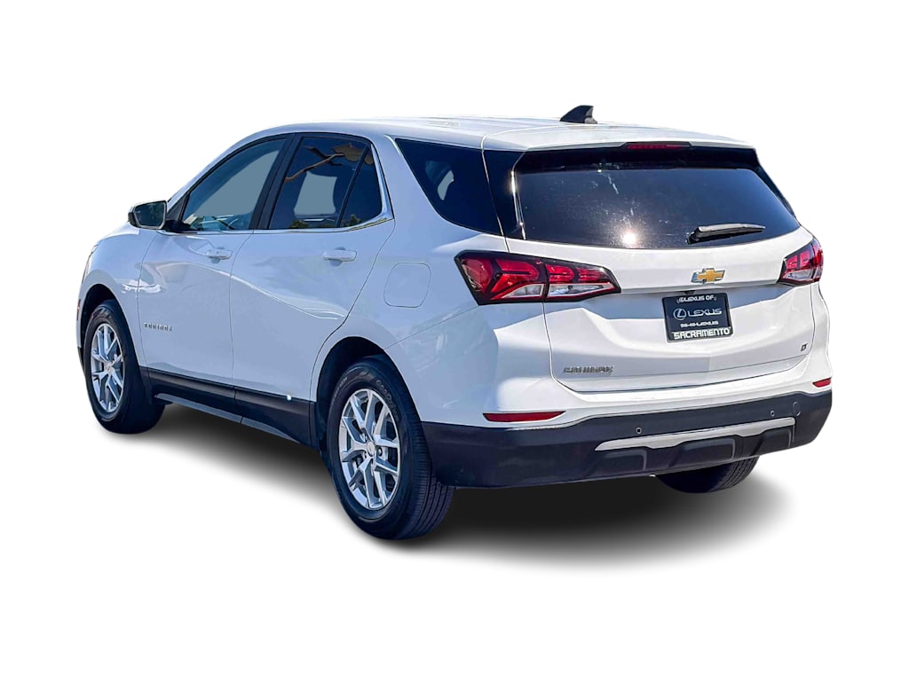 Thumbnail: 2022 Chevrolet Equinox - 3