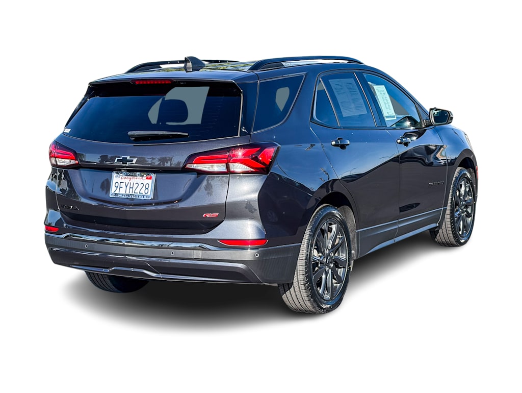 Thumbnail: 2022 Chevrolet Equinox - 16