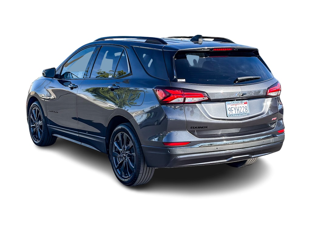 Thumbnail: 2022 Chevrolet Equinox - 3