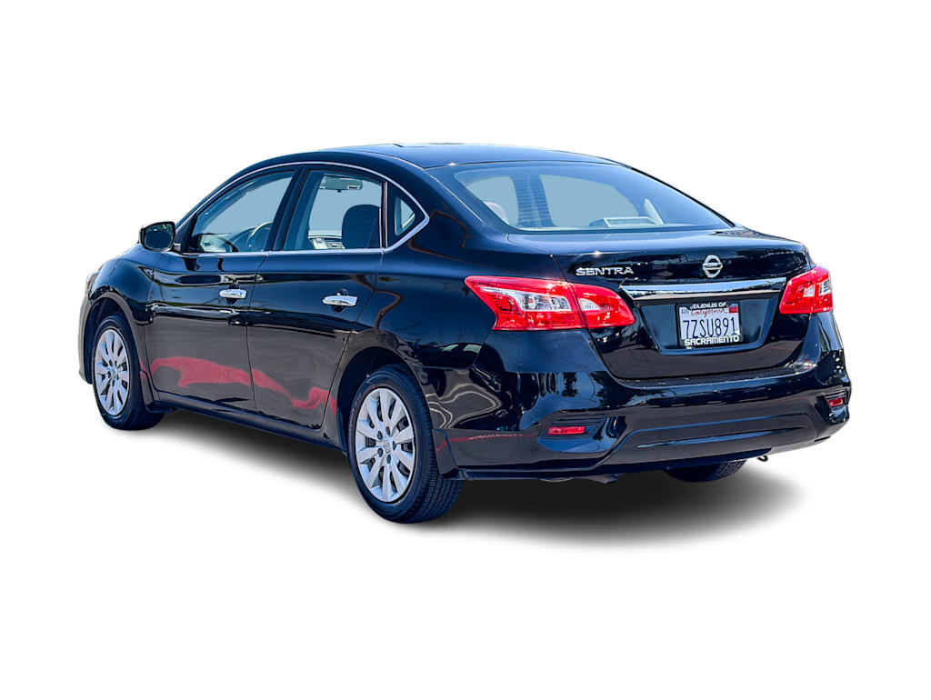 Thumbnail: 2017 Nissan Sentra - 3