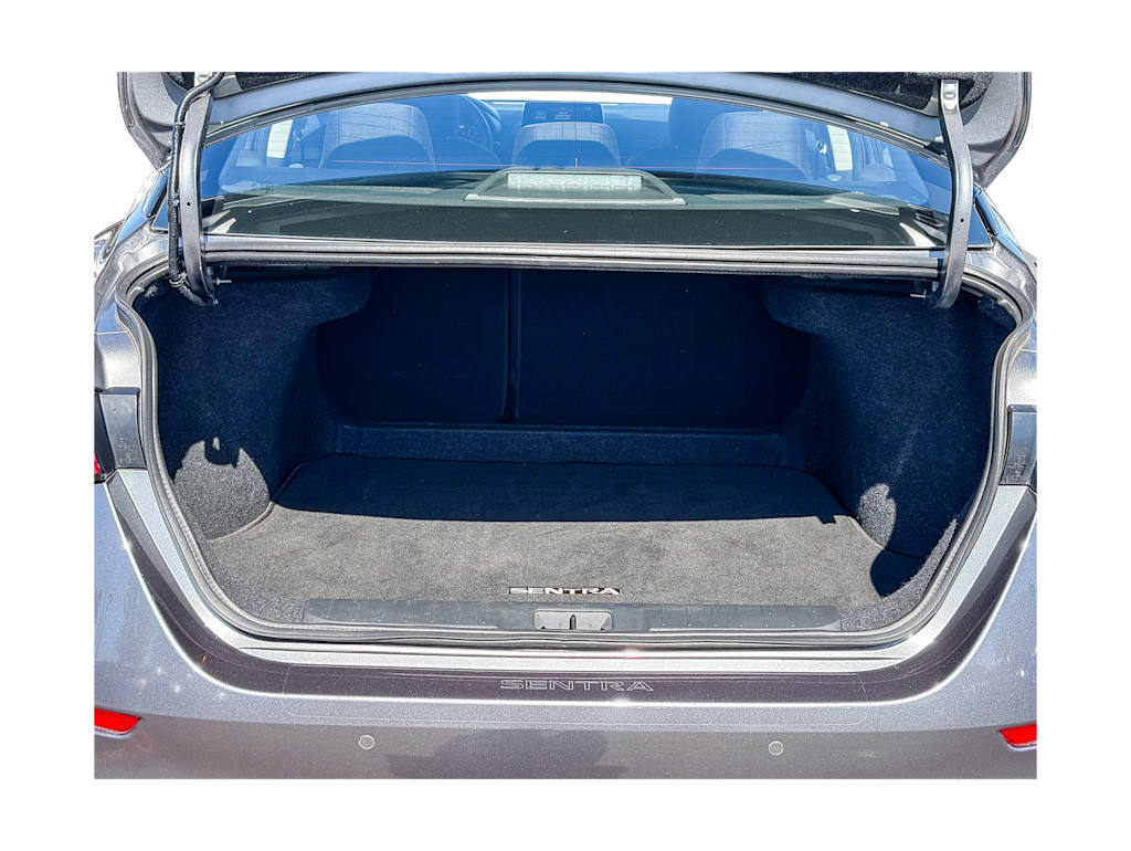 Thumbnail: 2022 Nissan Sentra - 16