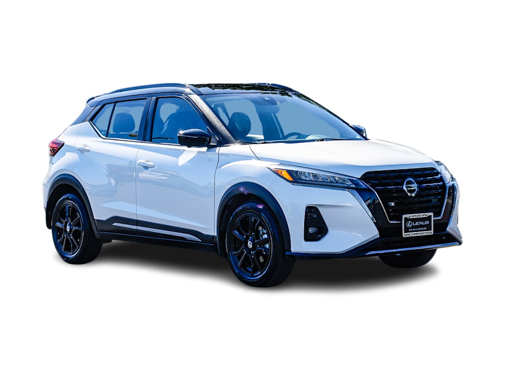 Thumbnail: 2021 Nissan Kicks - 17