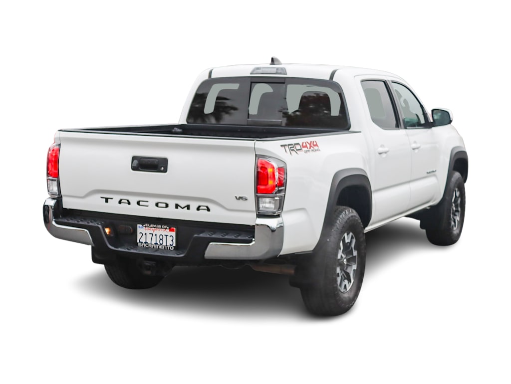 Thumbnail: 2023 Toyota Tacoma - 17