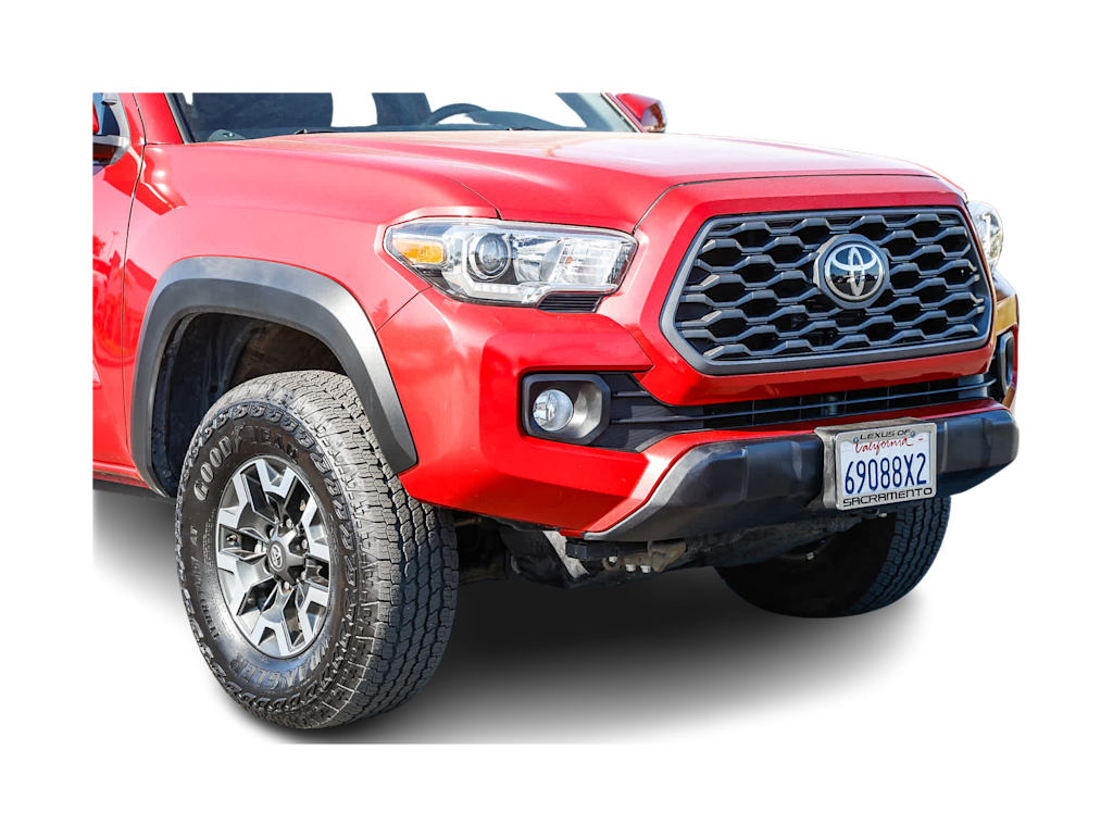 Thumbnail: 2020 Toyota Tacoma - 21
