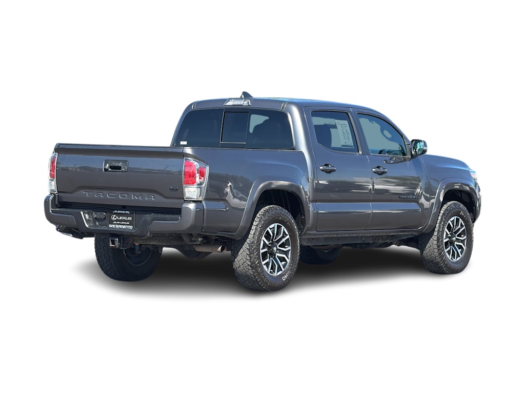 Thumbnail: 2022 Toyota Tacoma - 17