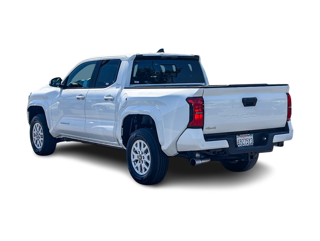 Thumbnail: 2024 Toyota Tacoma - 3