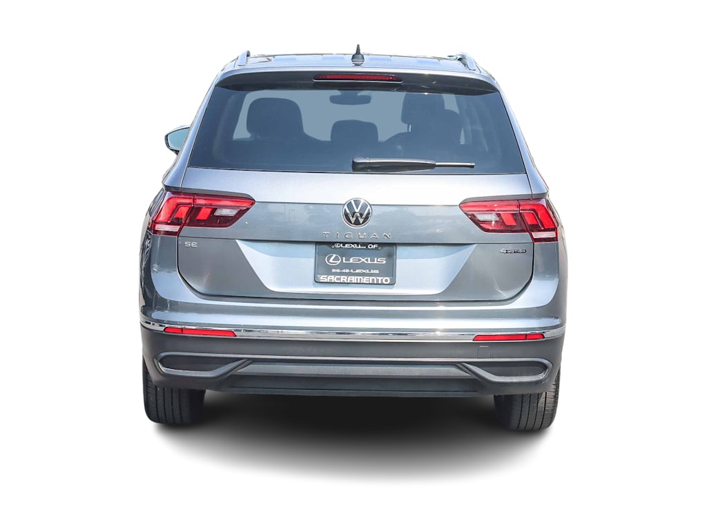 Thumbnail: 2022 Volkswagen Tiguan - 4