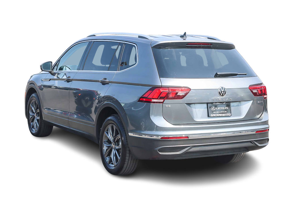 Thumbnail: 2022 Volkswagen Tiguan - 3