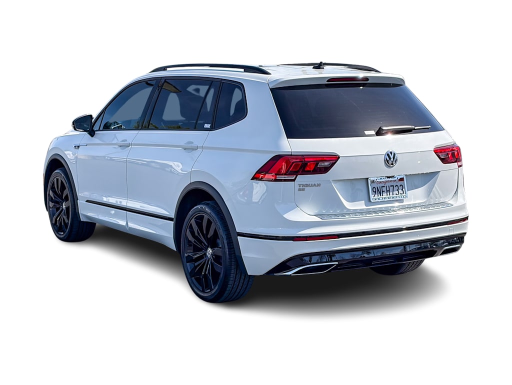 Thumbnail: 2021 Volkswagen Tiguan - 18