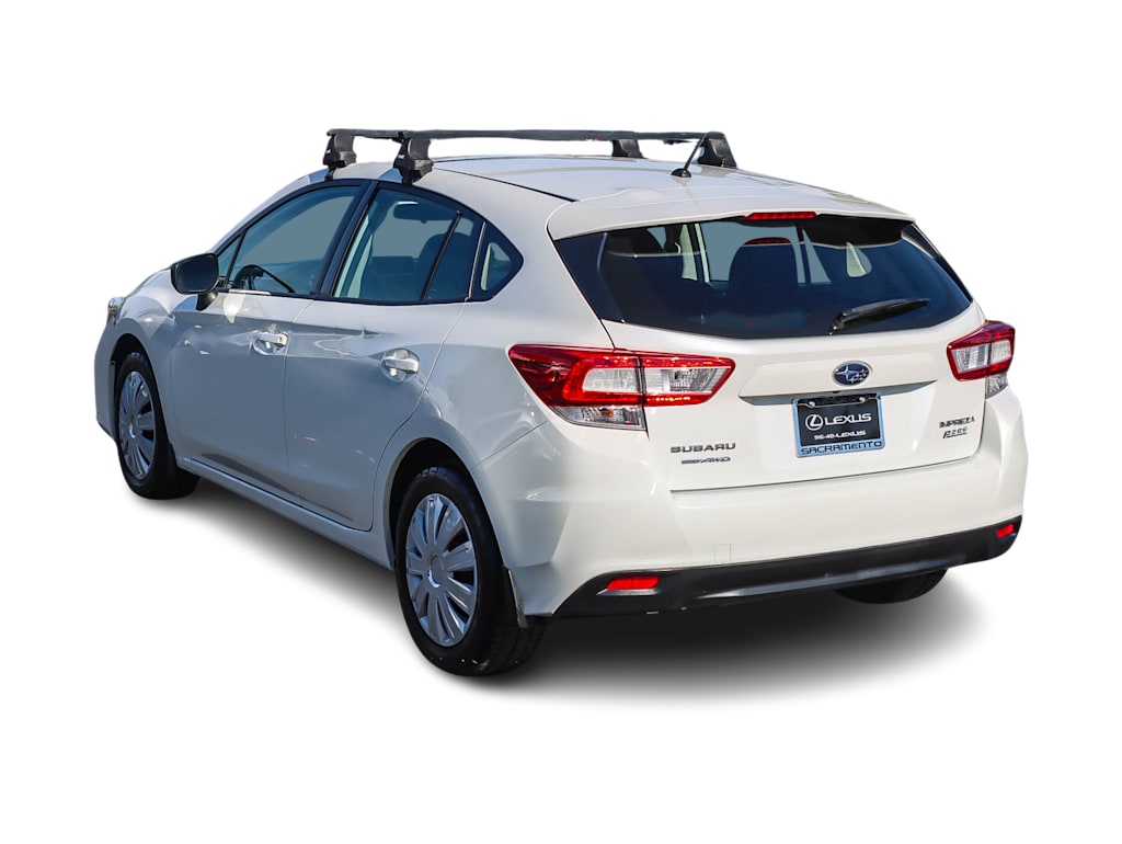 Thumbnail: 2017 Subaru Impreza - 3