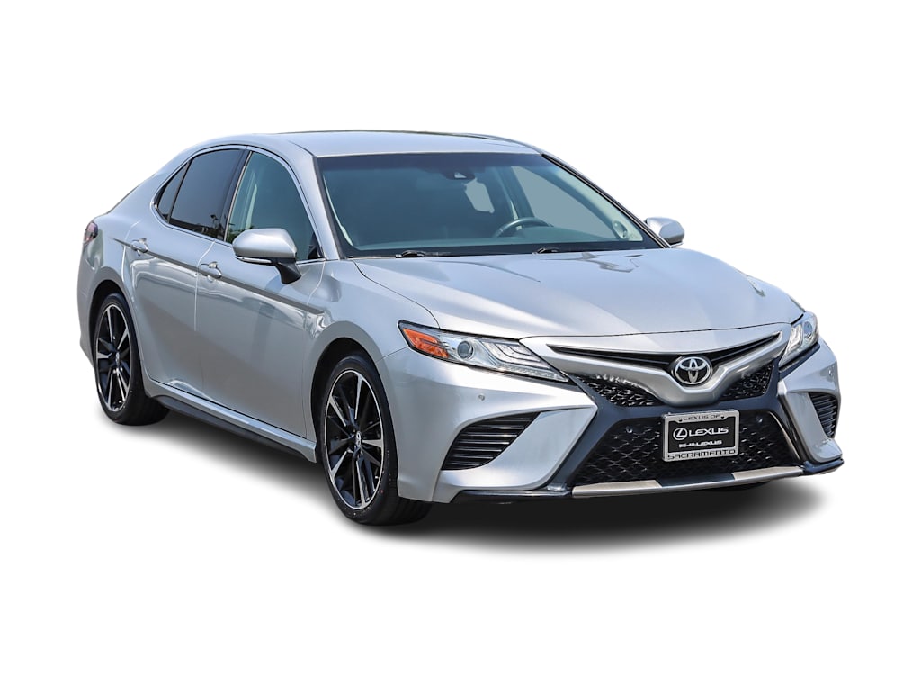 2018 Toyota Camry XSE 17